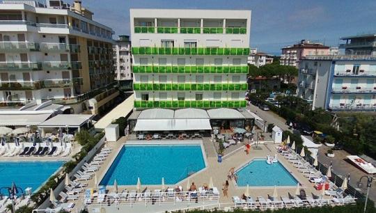 Hotel Bristol