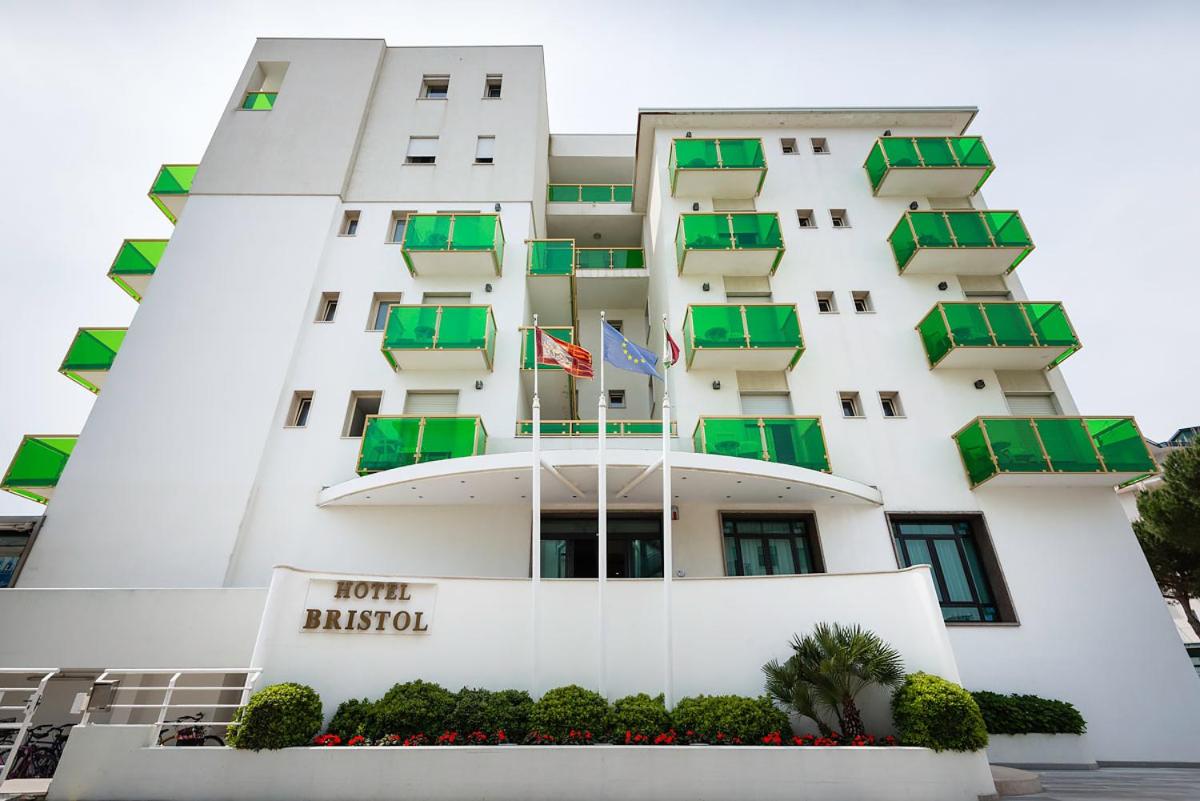 Hotel Bristol