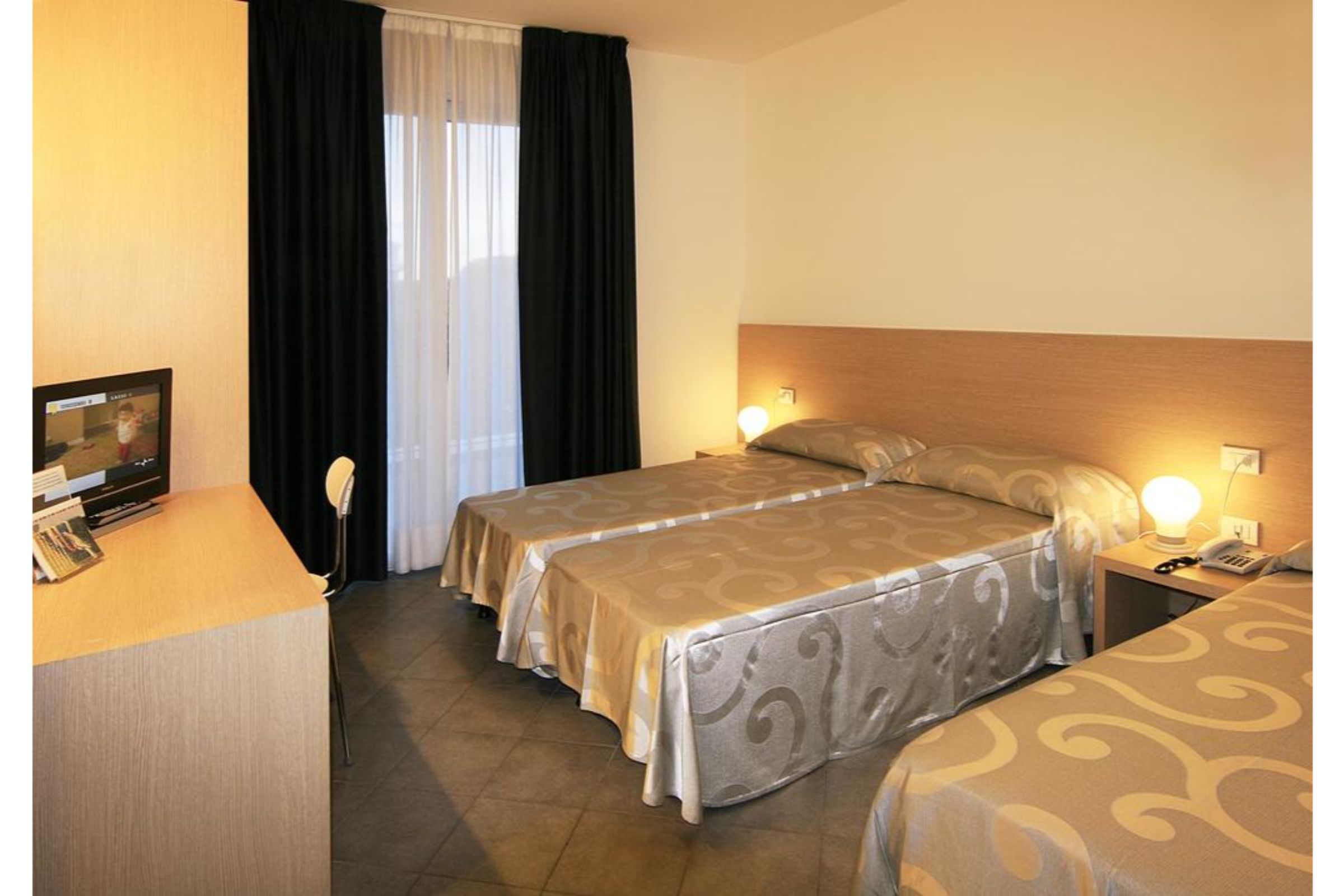 Hotel Eden