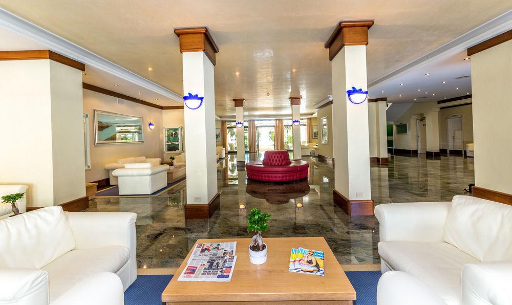 Hotel Excelsior
