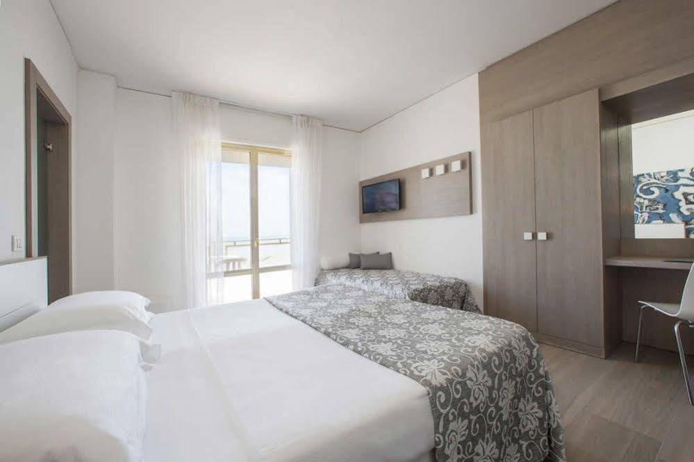 Hotel Imperial Palace