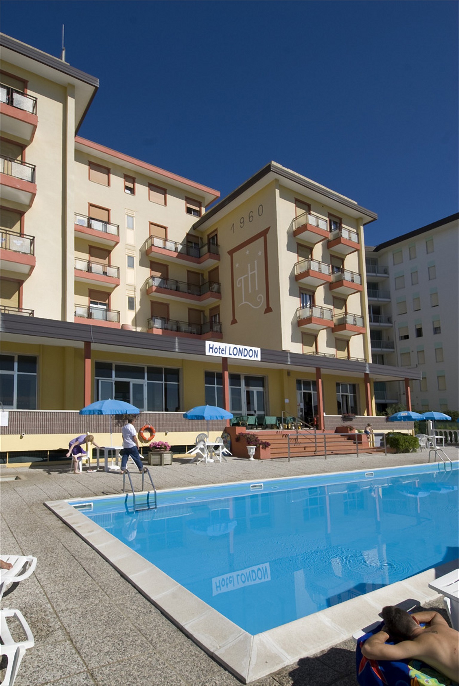 Hotel London