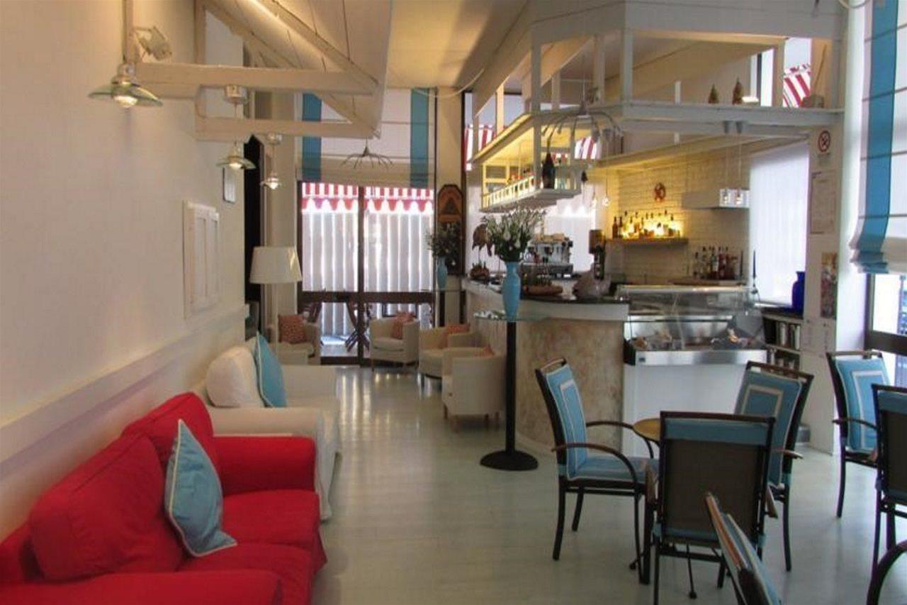 Hotel Manila