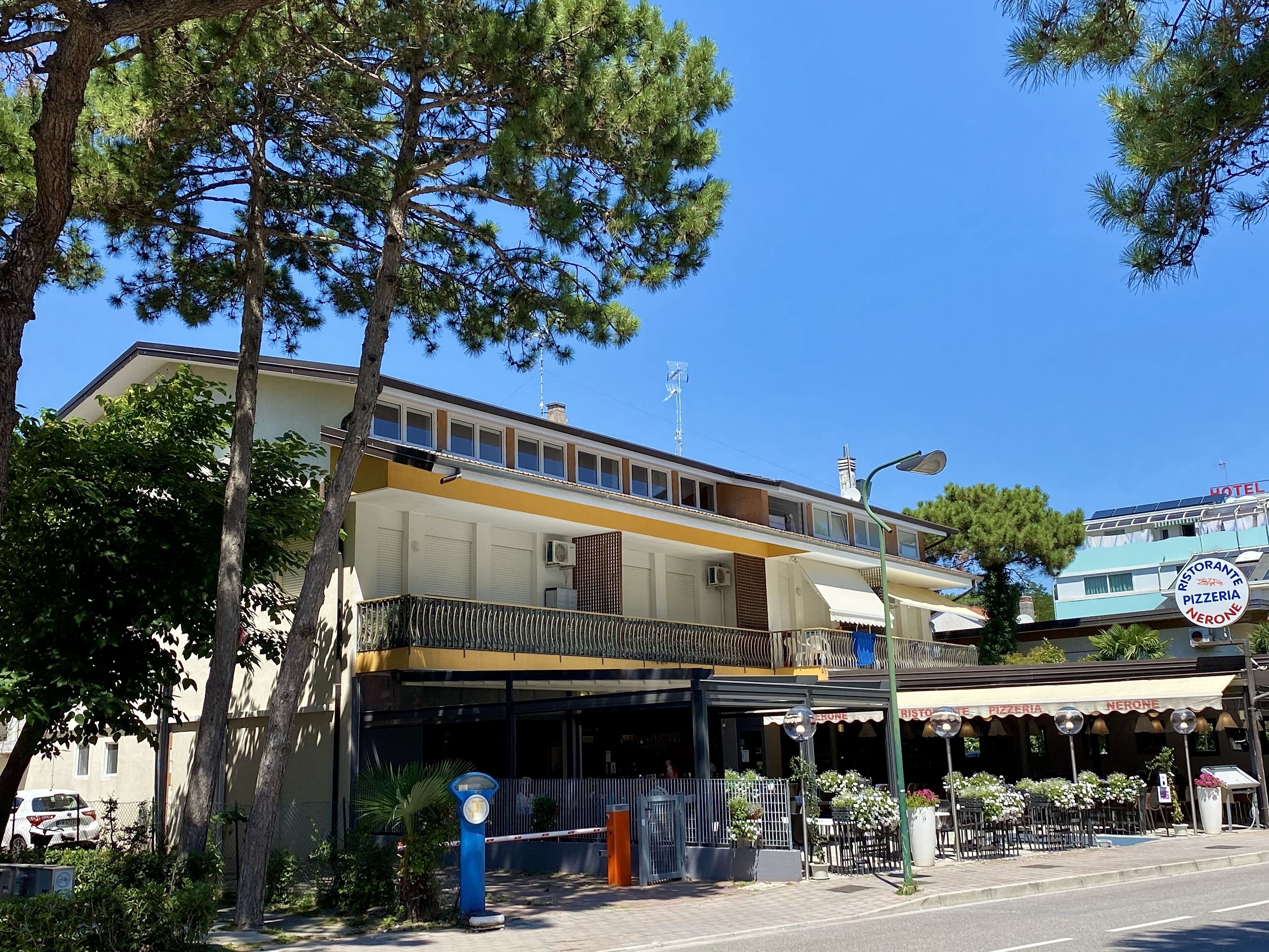 EM Apartments