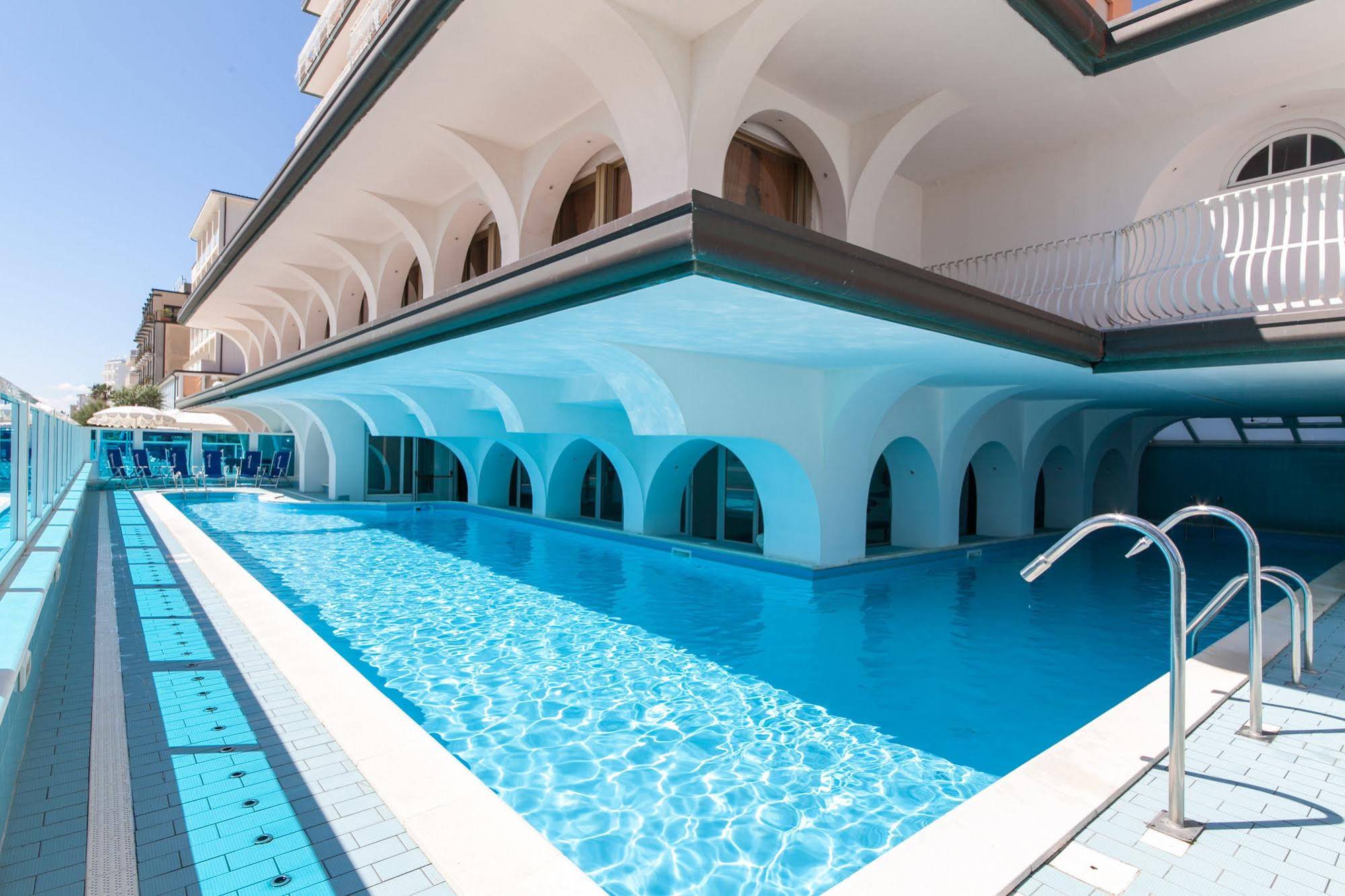 Hotel Mayflower