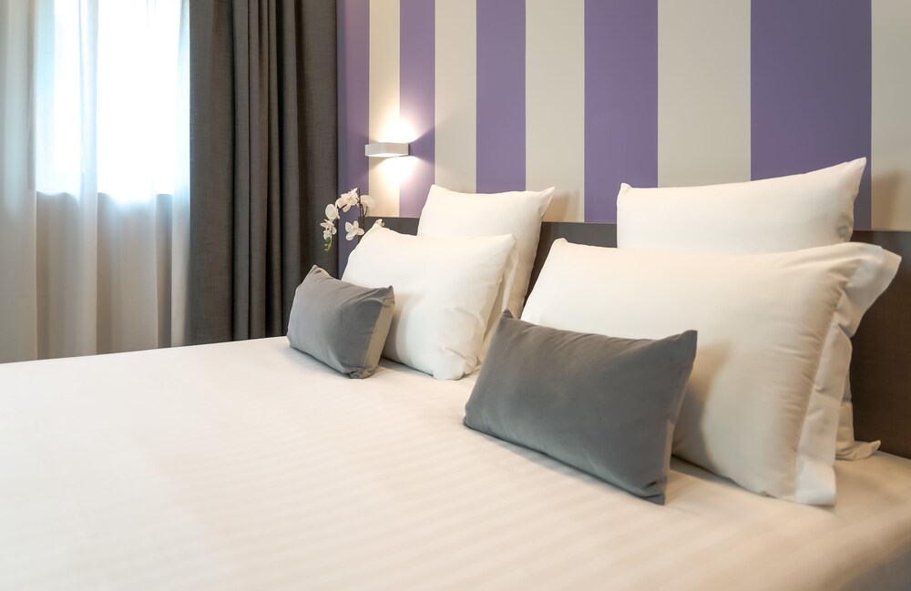 Sleep Tide Suites