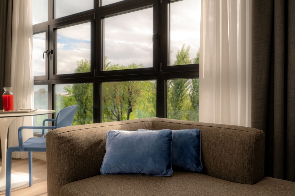 Sleep Tide Suites