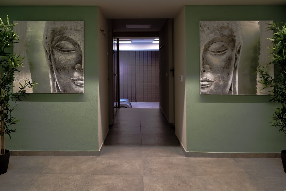 Sleep Tide Suites