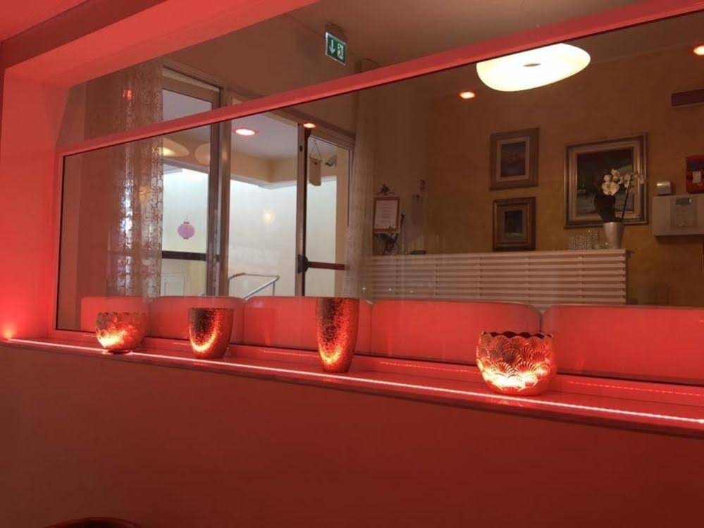 Hotel Angela