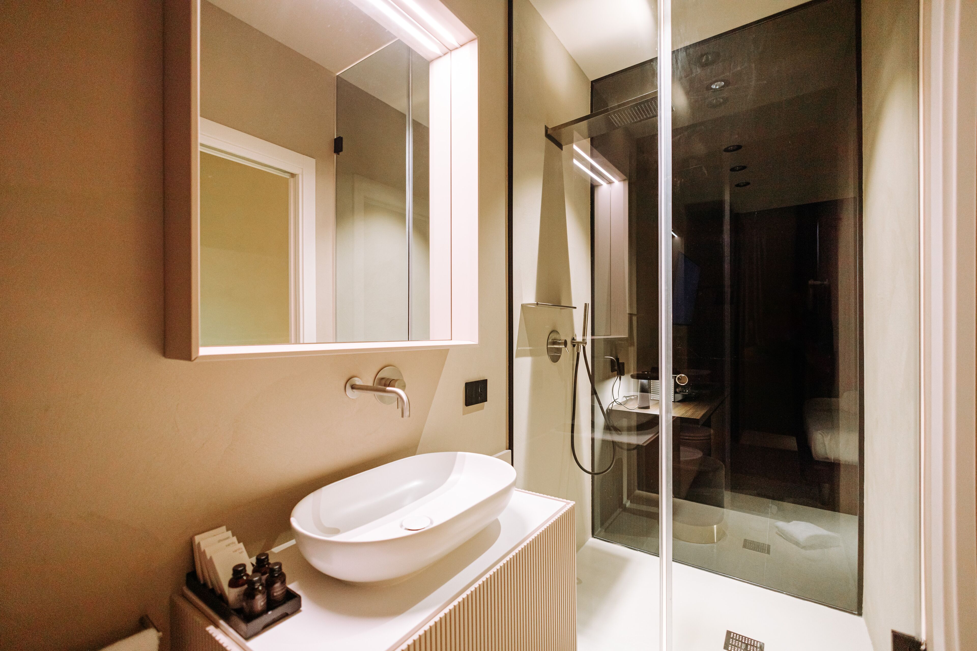 Suite1212 Bandiera