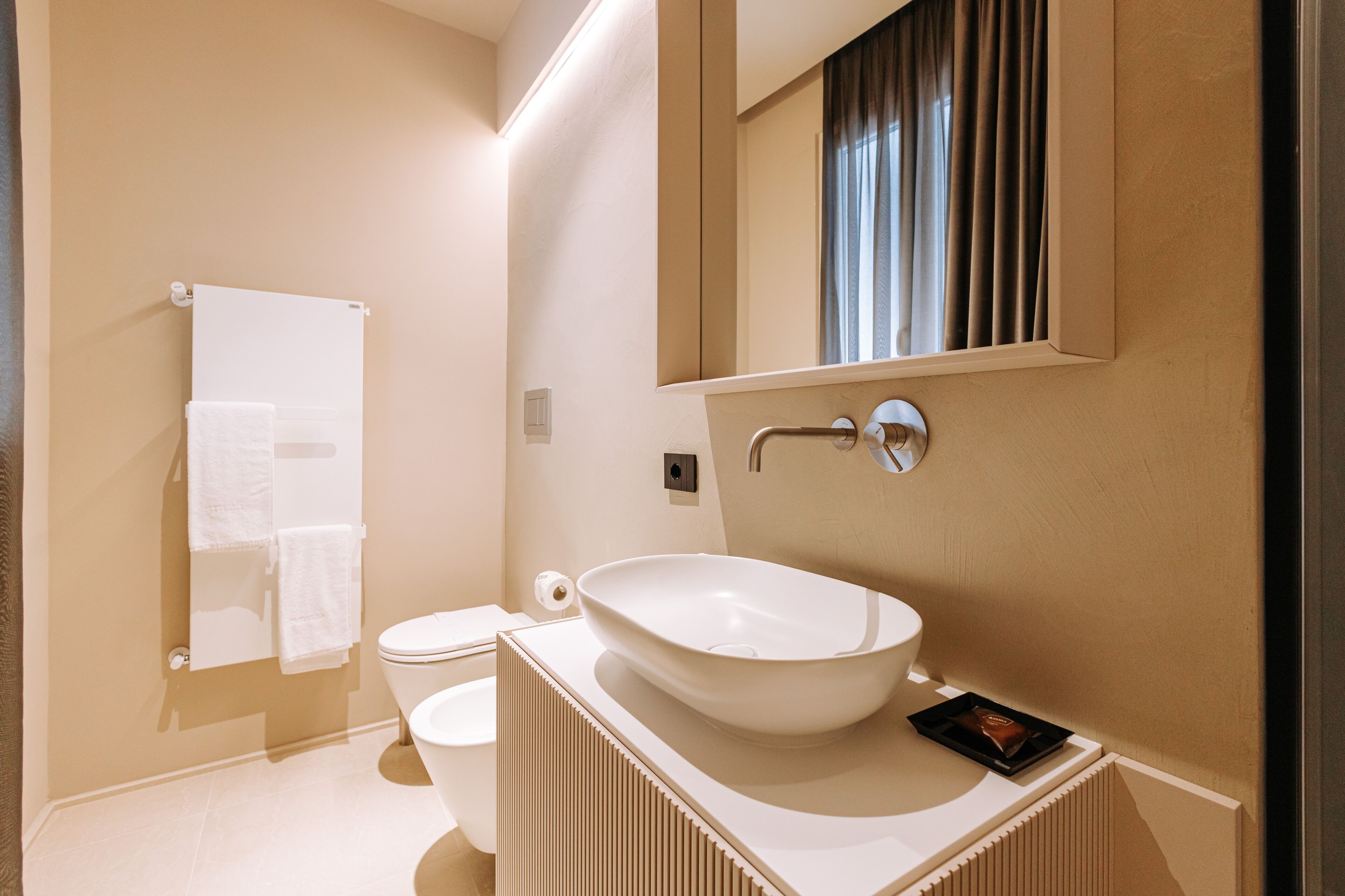 Suite1212 Bandiera
