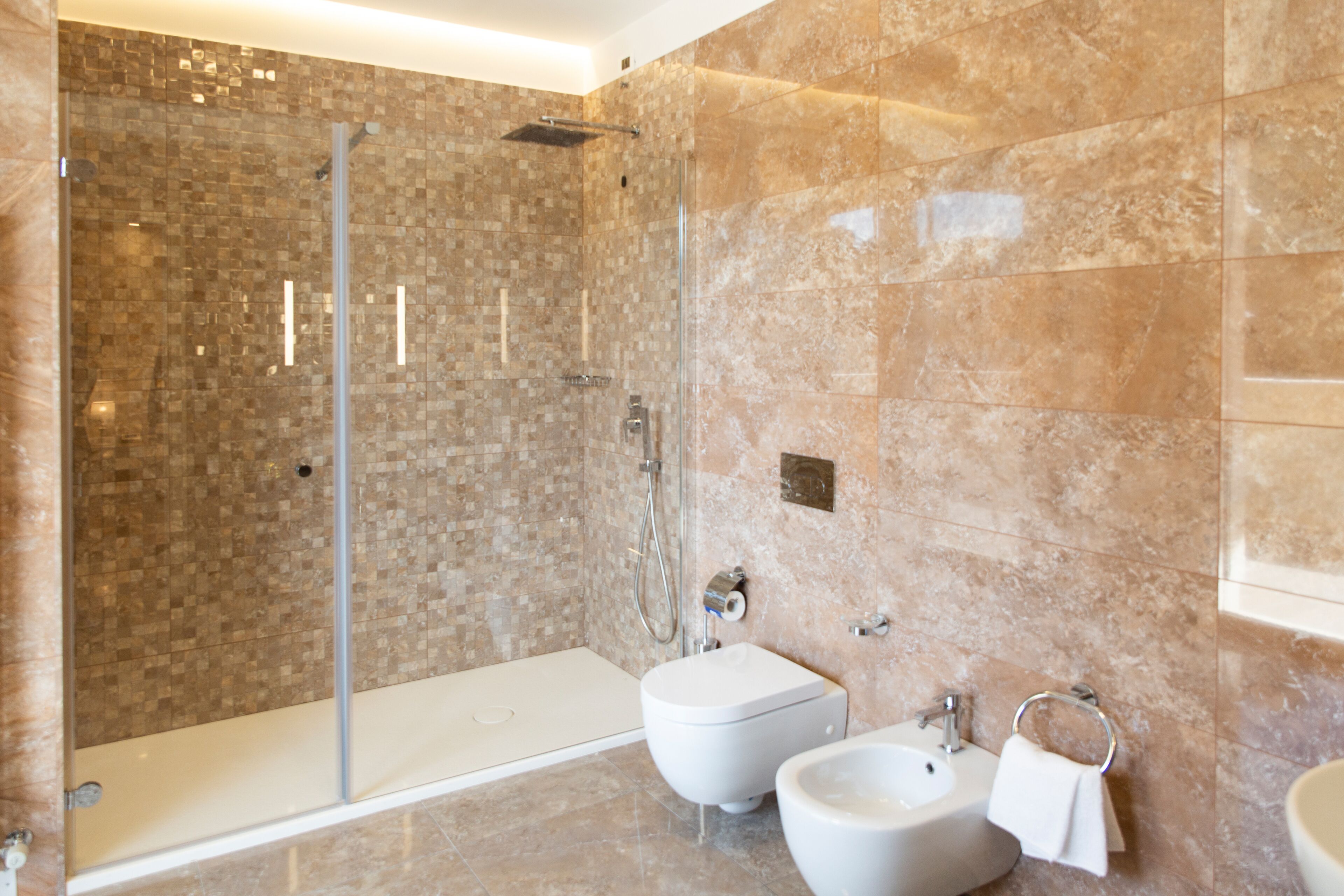 Aurum Suites
