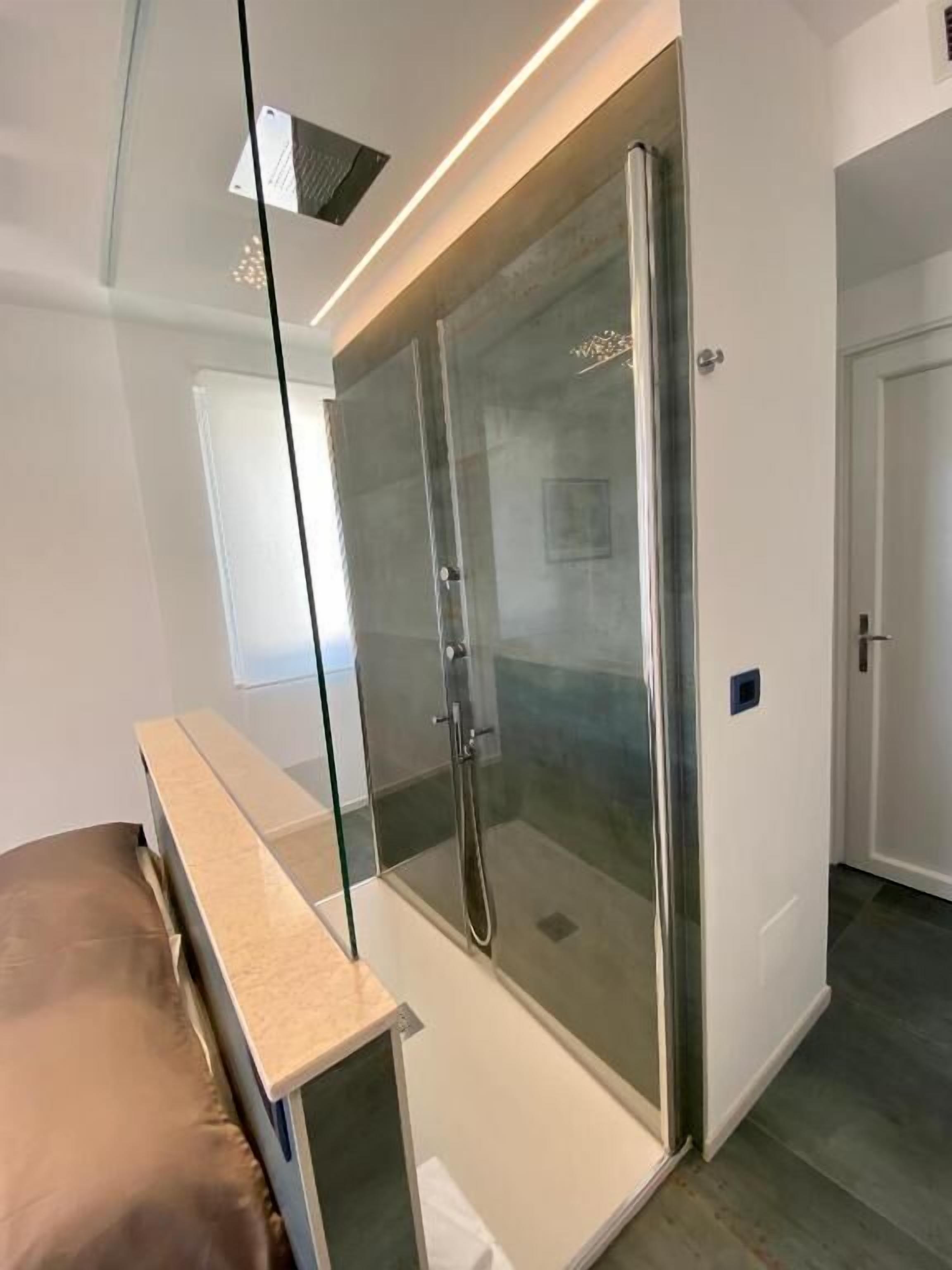 Marina Bay Luxury Rooms