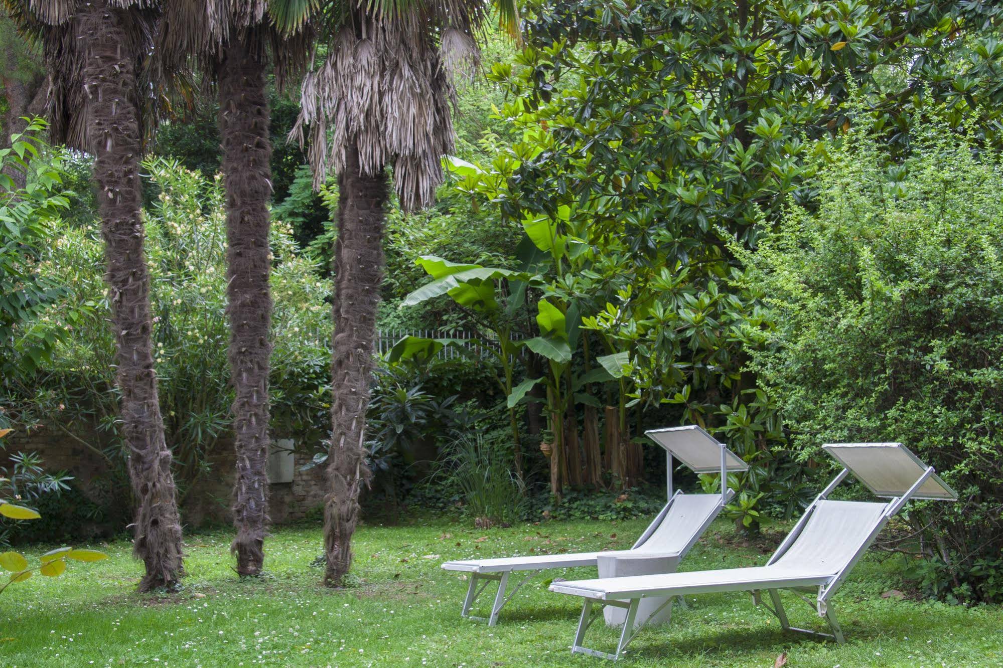 Ai Giardini Di San Vitale