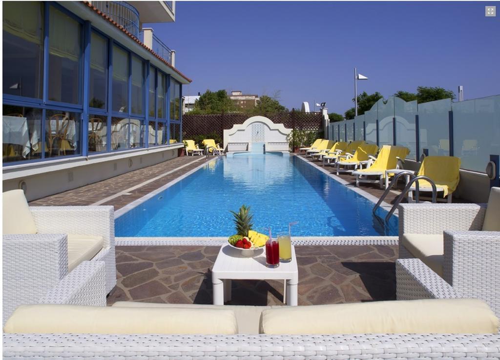 Hotel Ascot