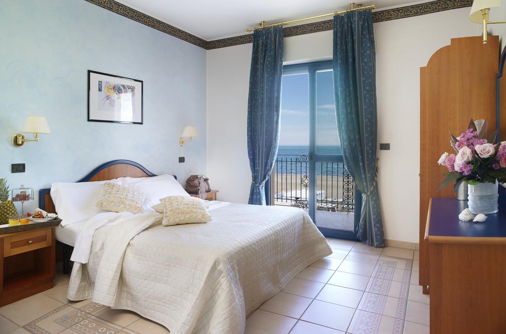 Hotel Ascot
