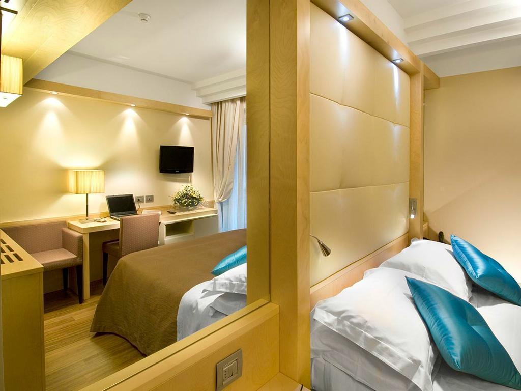 Hotel Sarti