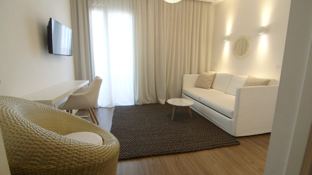 Select Suites & Spa