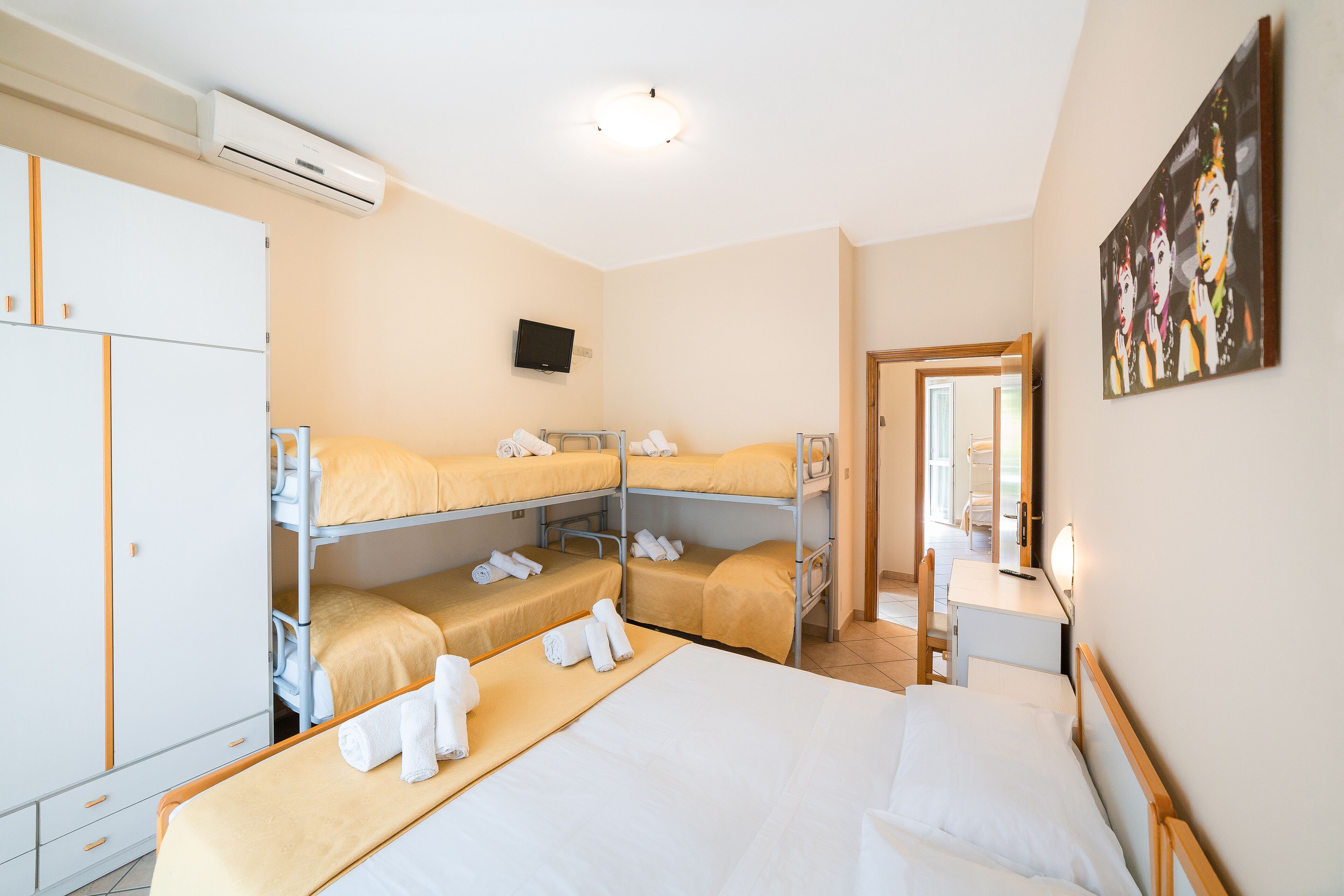Villa Maria Apartments
