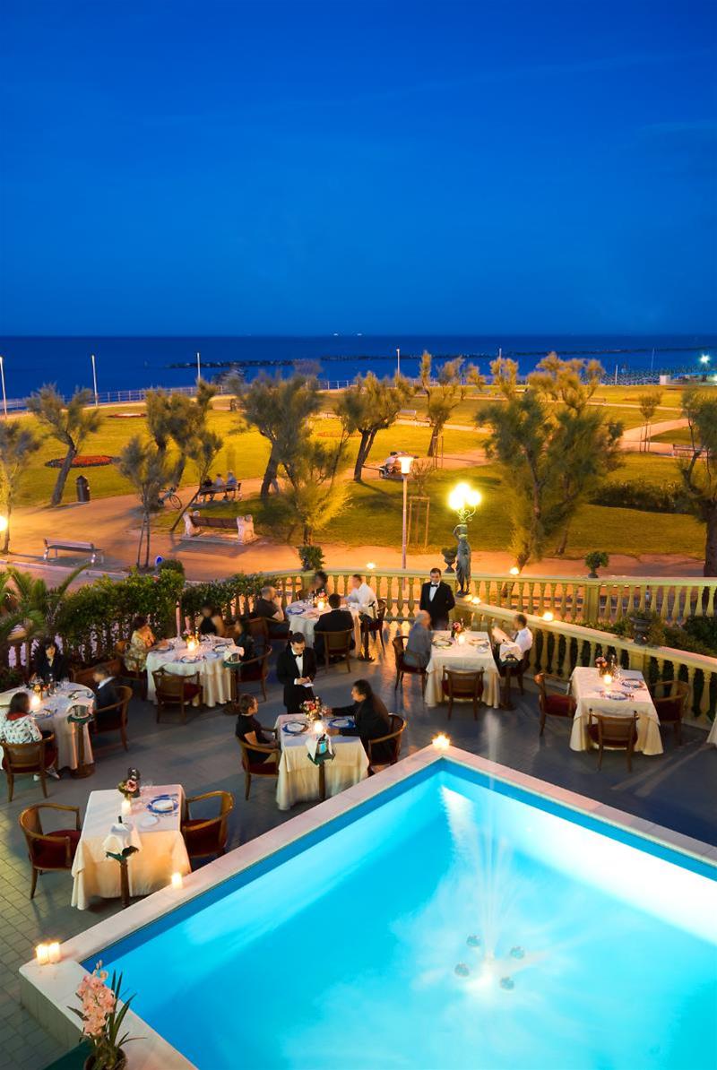 Hotel Vittoria Riccione