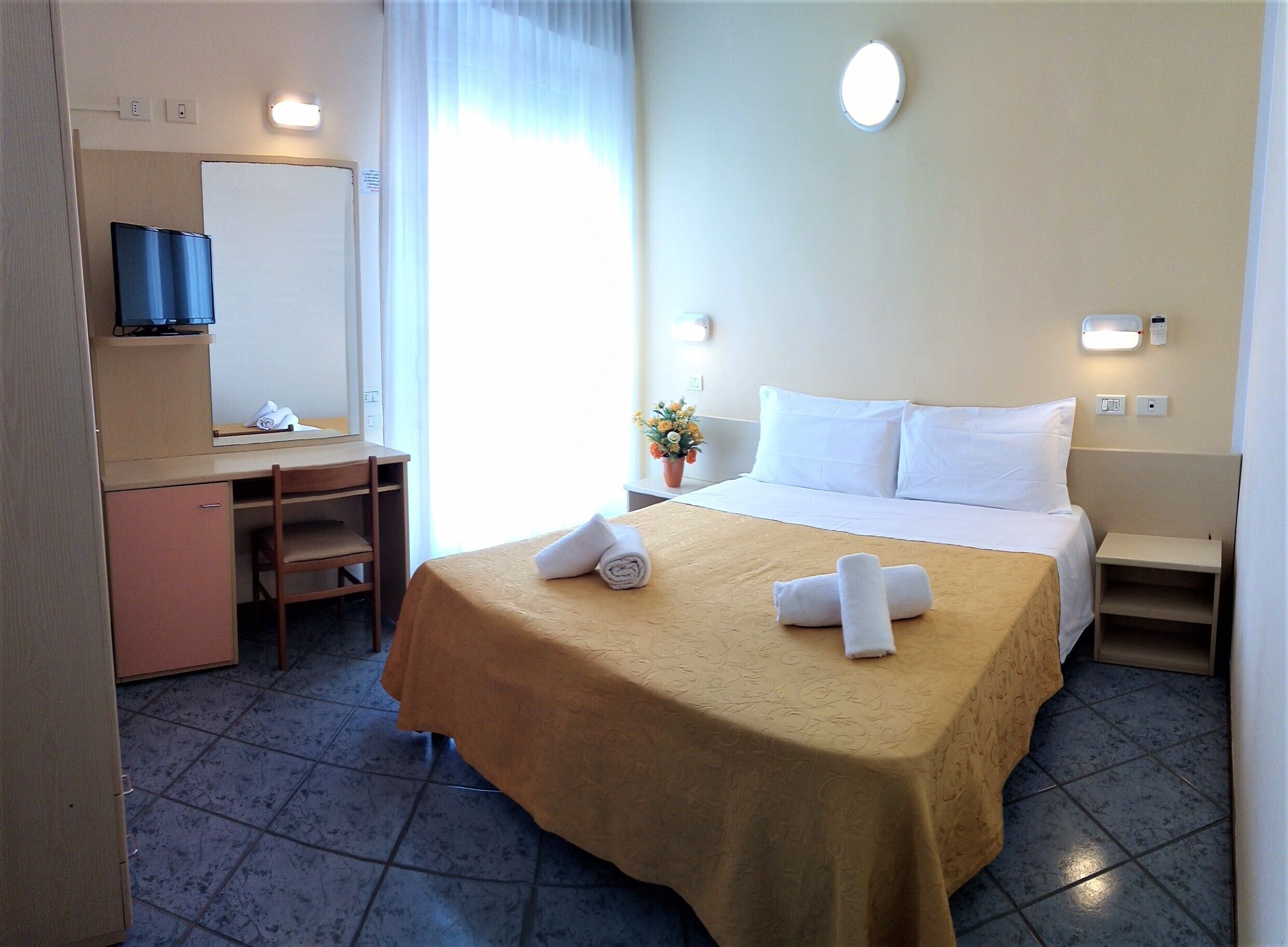 Hotel Corona