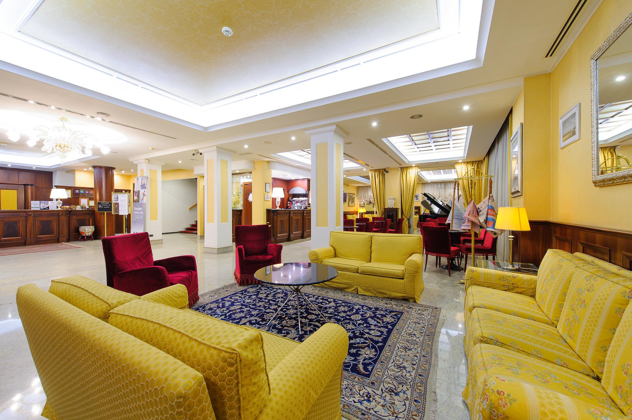 Admiral Art Hotel