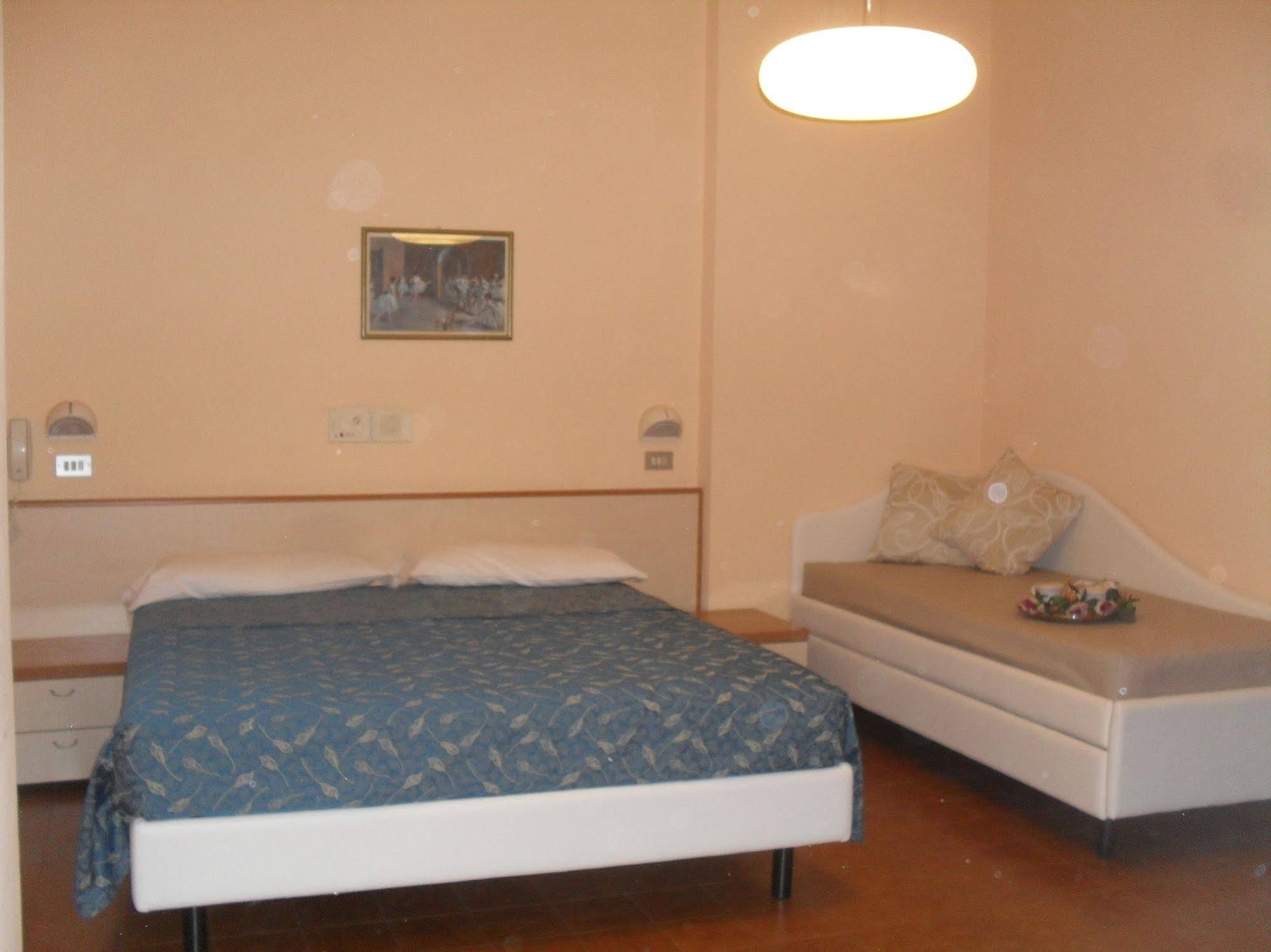 Hotel Azzurra