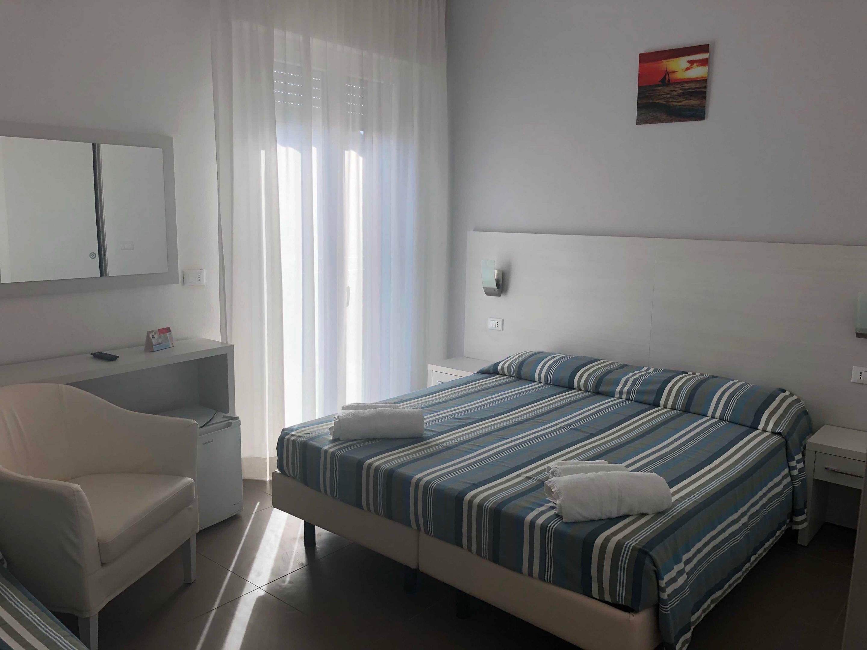 Hotel Gin