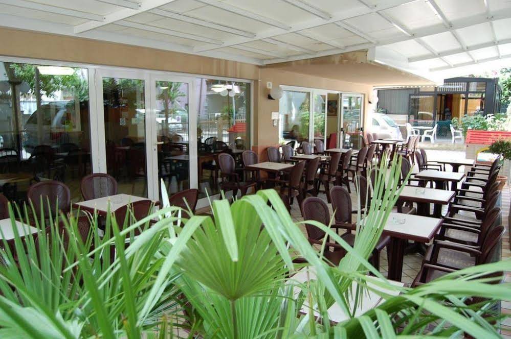 Hotel Little
