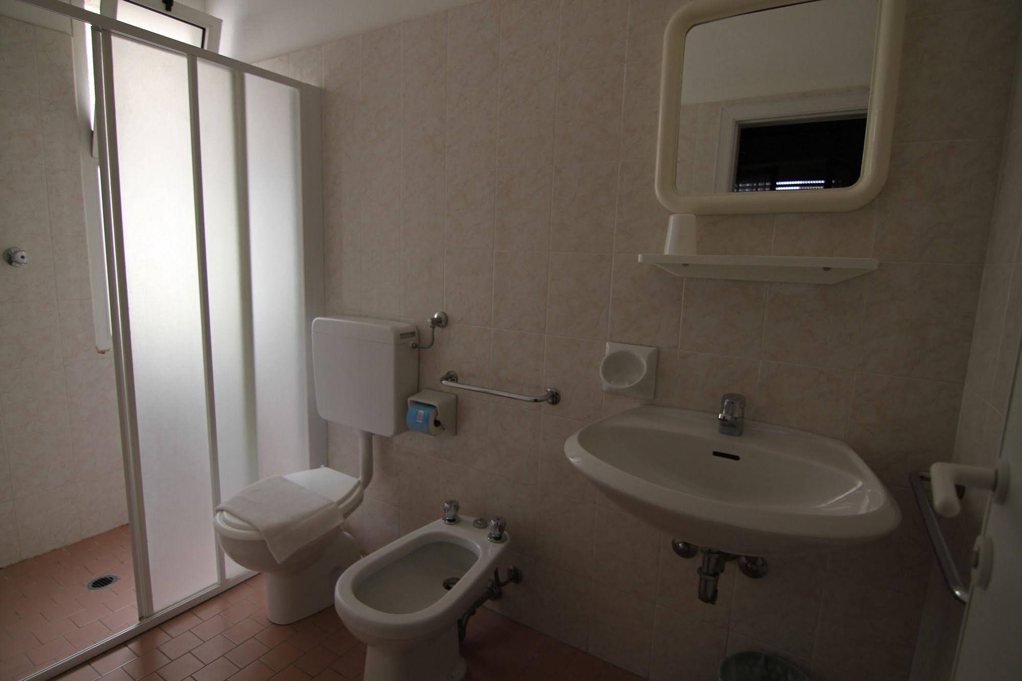 Jammin' Backpackers Hotel Rimini