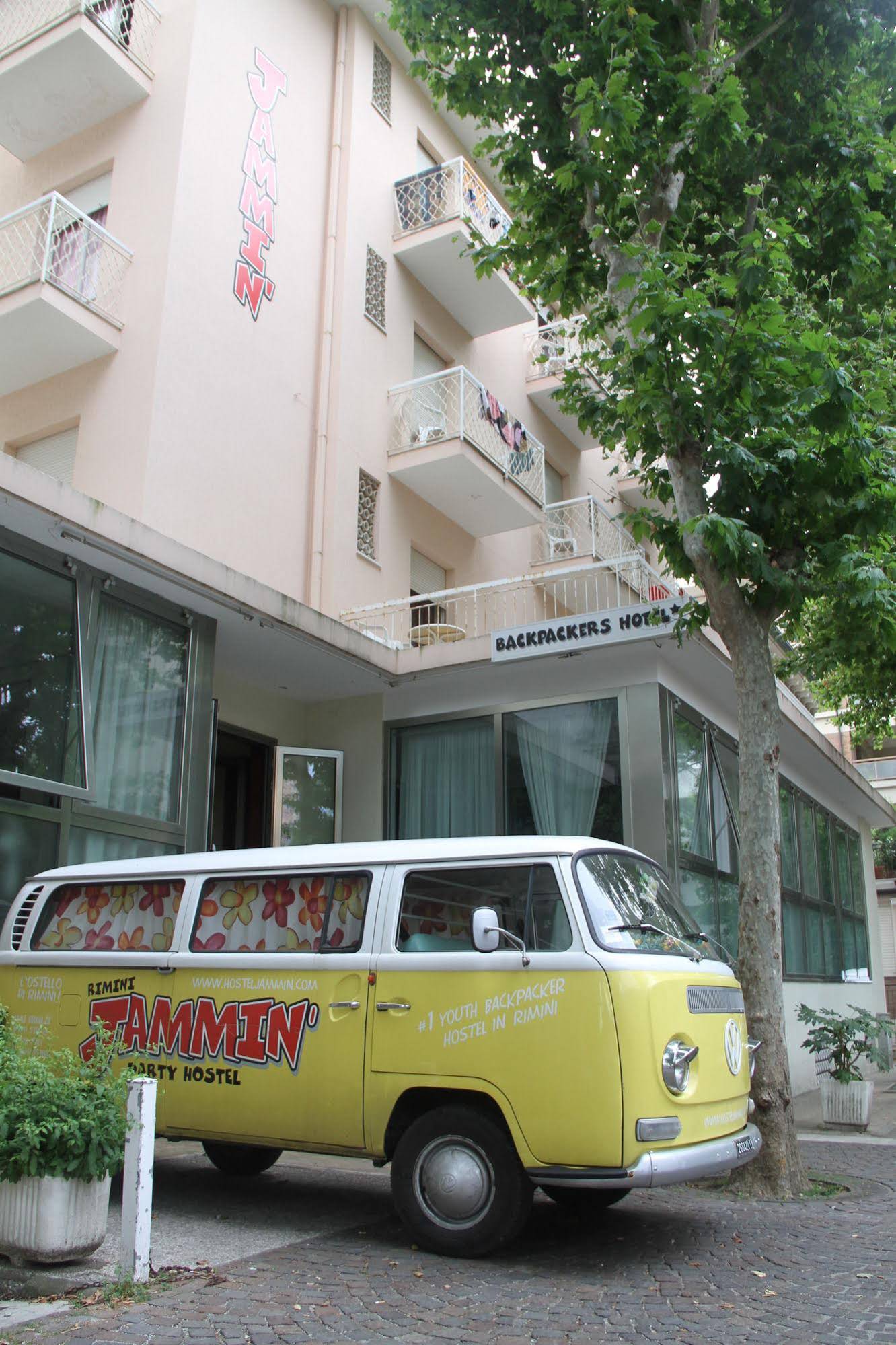 Jammin' Backpackers Hotel Rimini