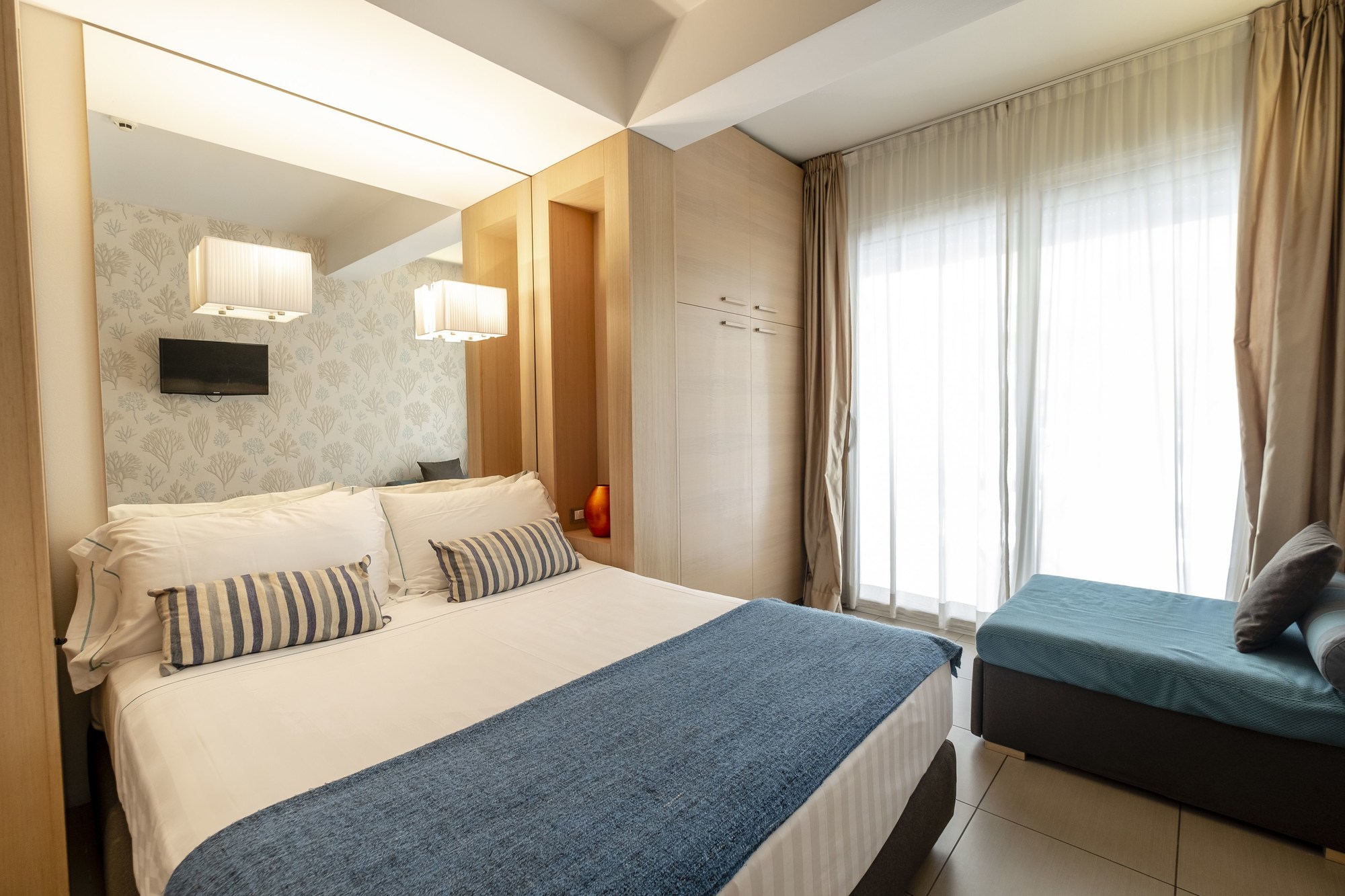 Le Rose Suite Hotel