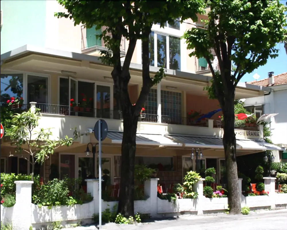 Hotel Urania