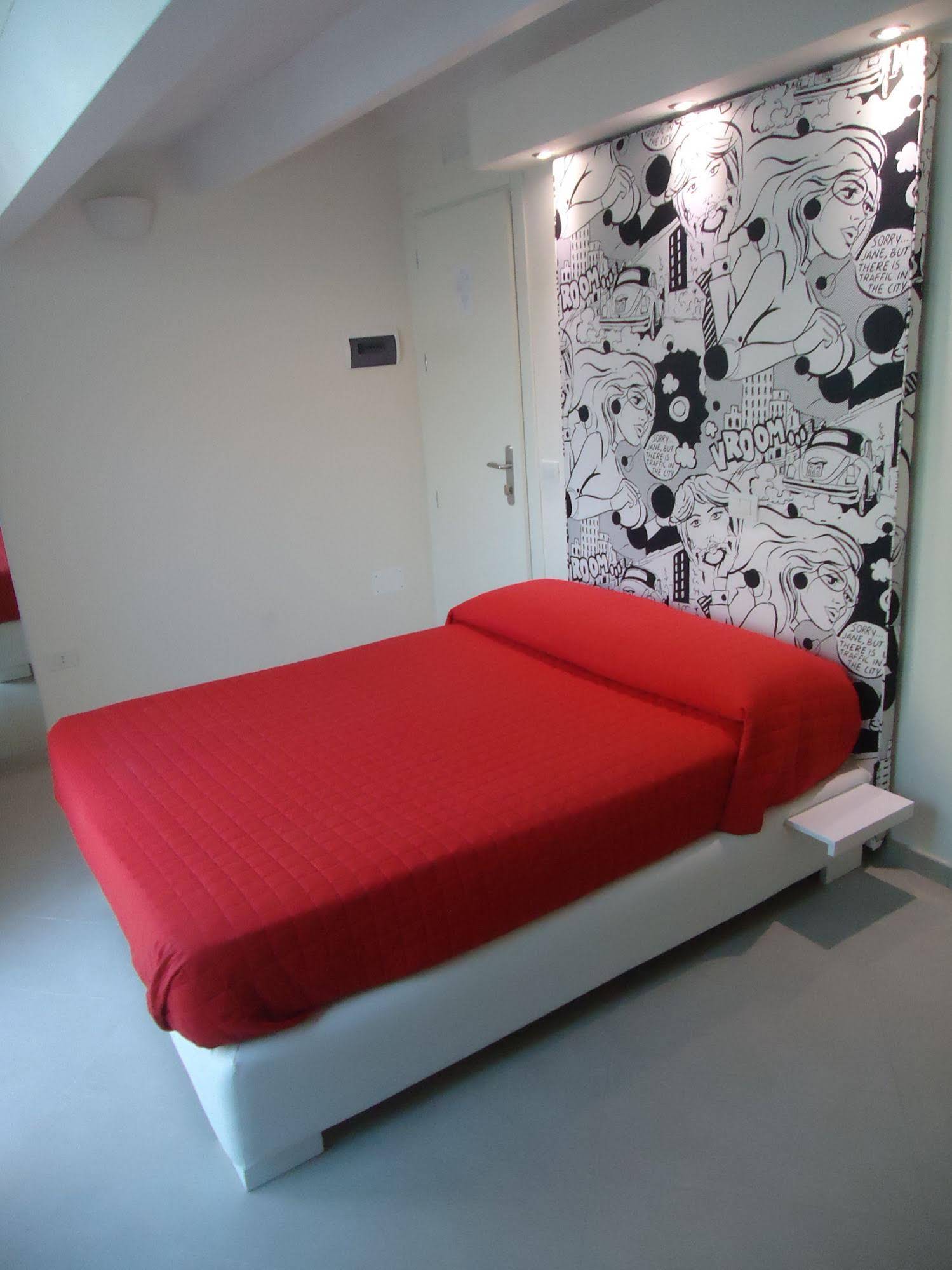 Edificio 15 House Elite