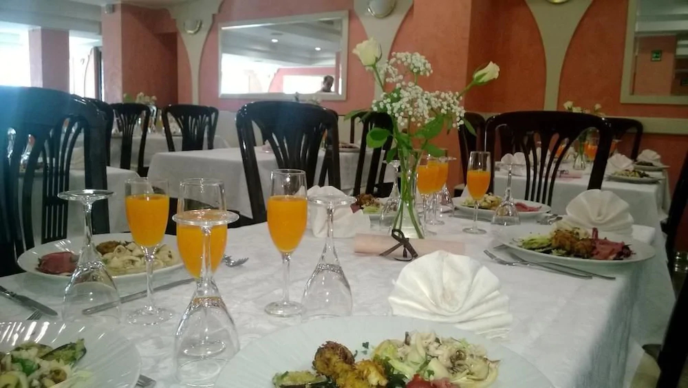 Hotel Borgo Marina