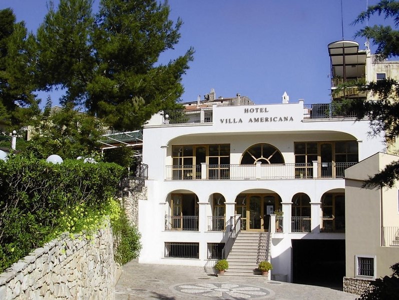Villa Americana Park Hotel