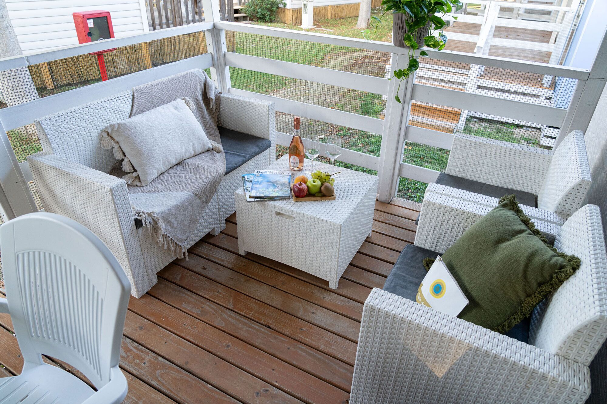 Club del Sole Stork Family Collection