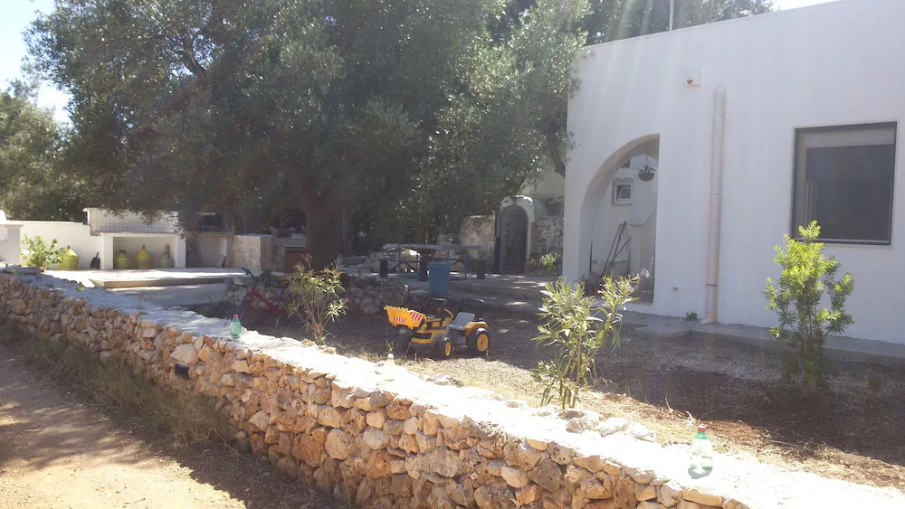 Trullo Alessandro E Villa Raffaela