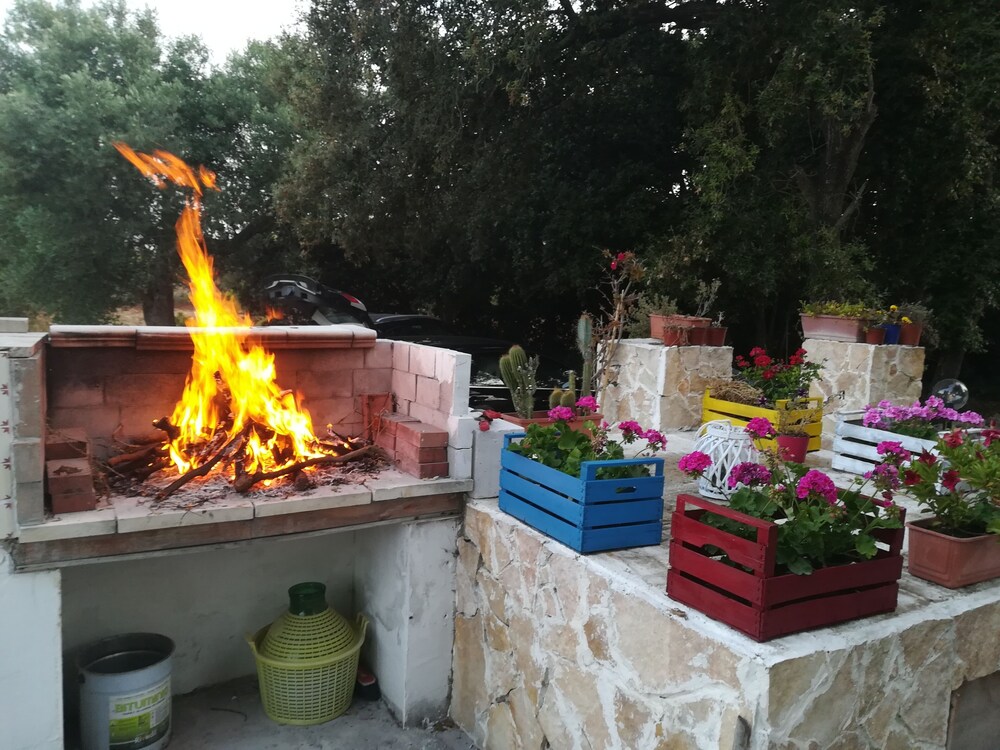 Trullo Alessandro E Villa Raffaela