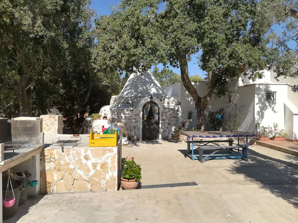 Trullo Alessandro E Villa Raffaela