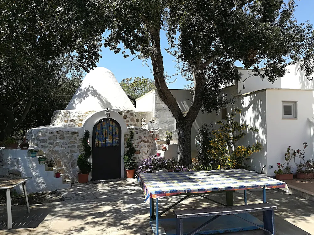 Trullo Alessandro E Villa Raffaela