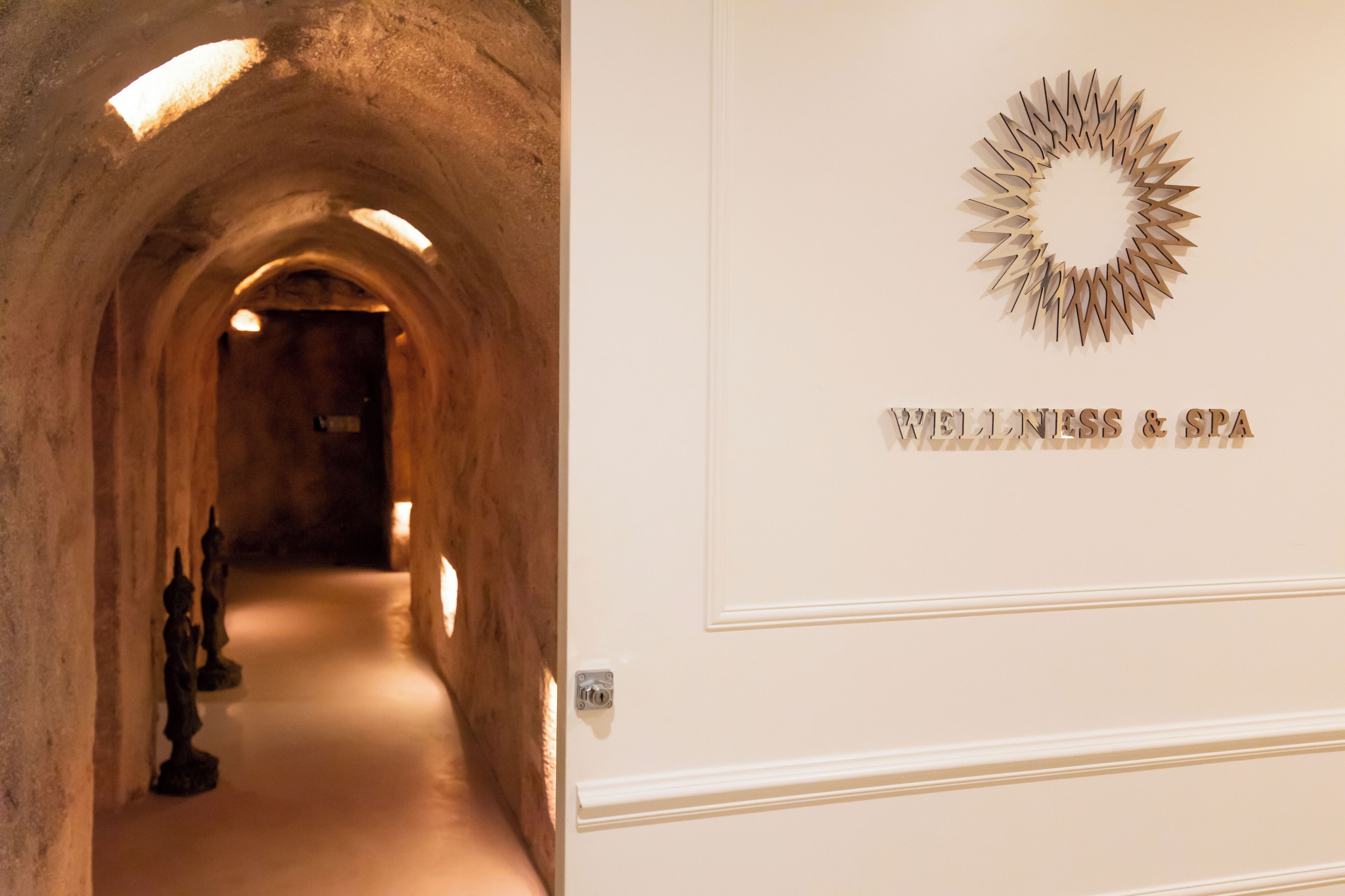 Bianco Riccio Suite Hotel