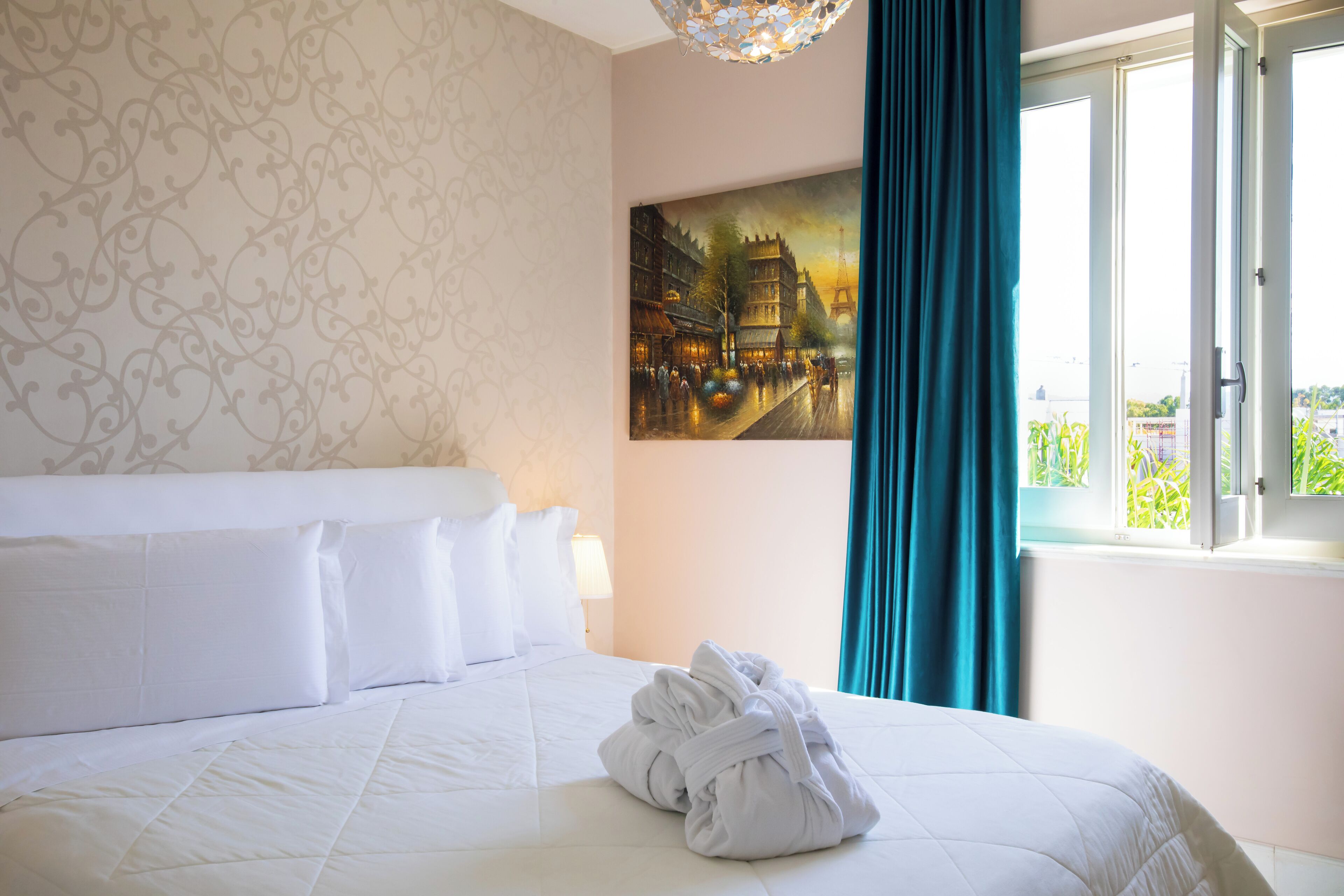 Bianco Riccio Suite Hotel