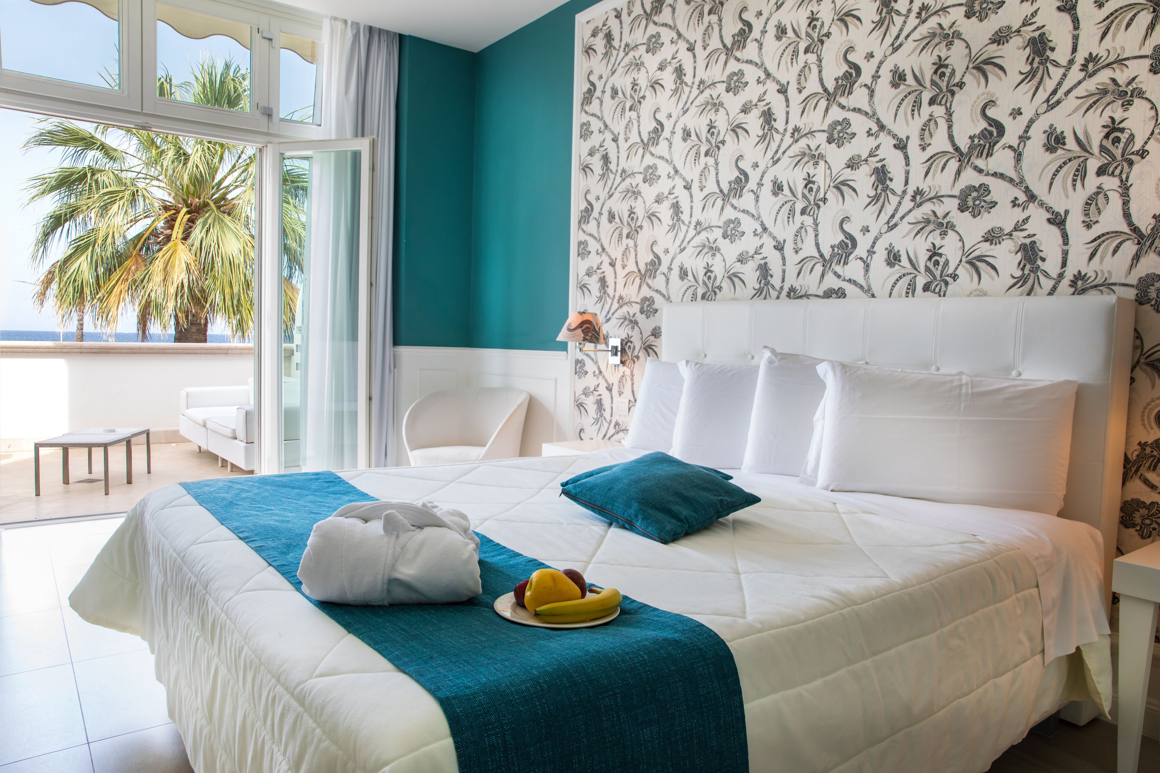 Bianco Riccio Suite Hotel