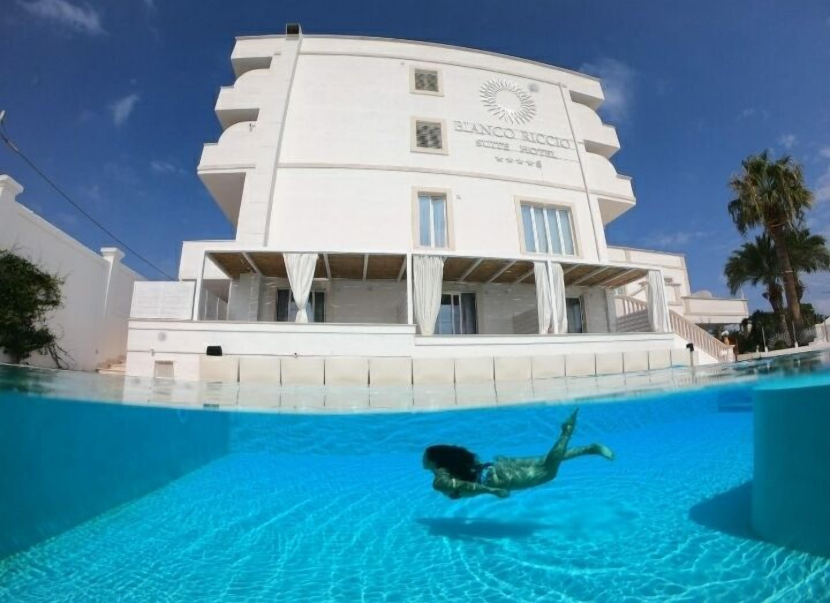 Bianco Riccio Suite Hotel