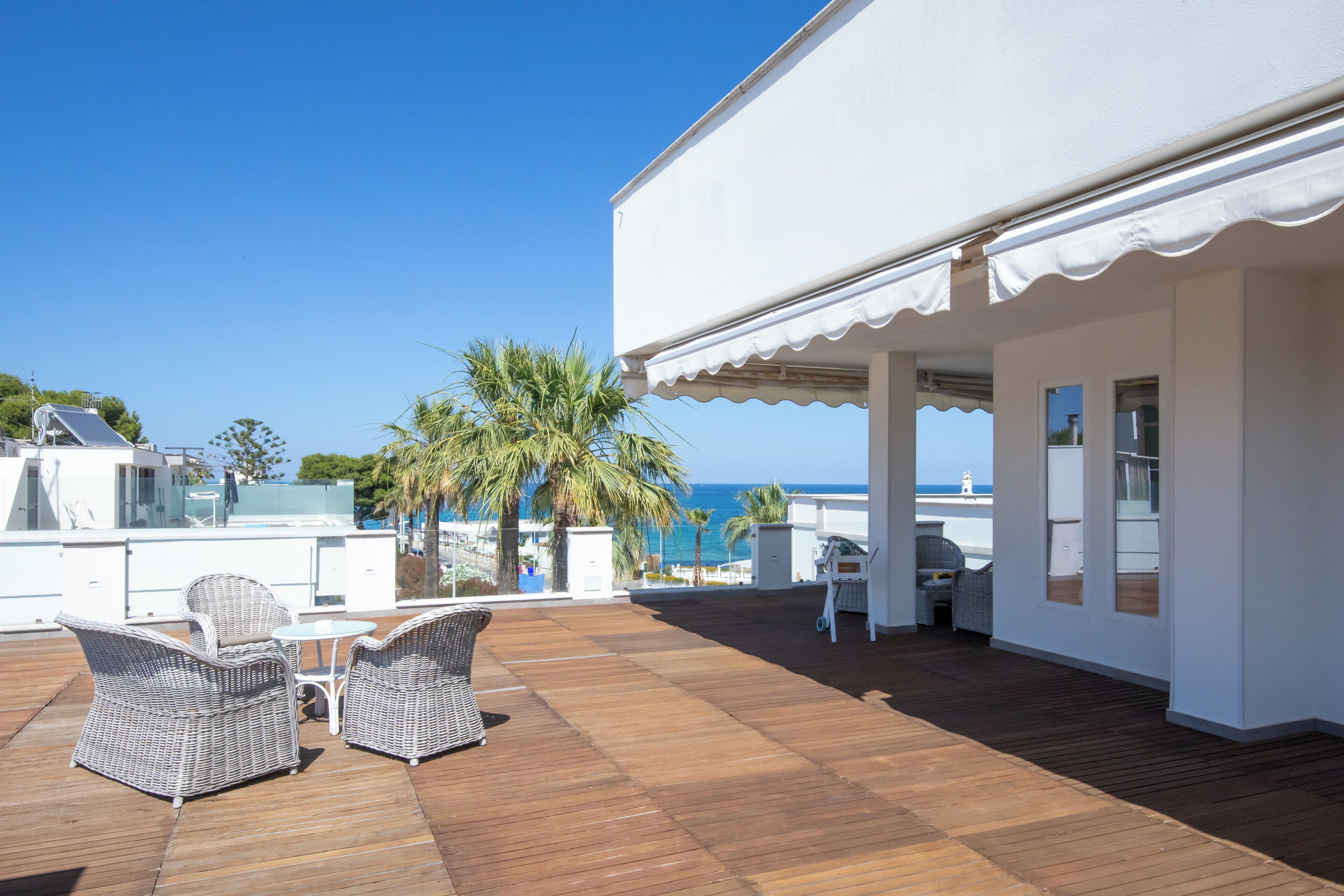 Bianco Riccio Suite Hotel