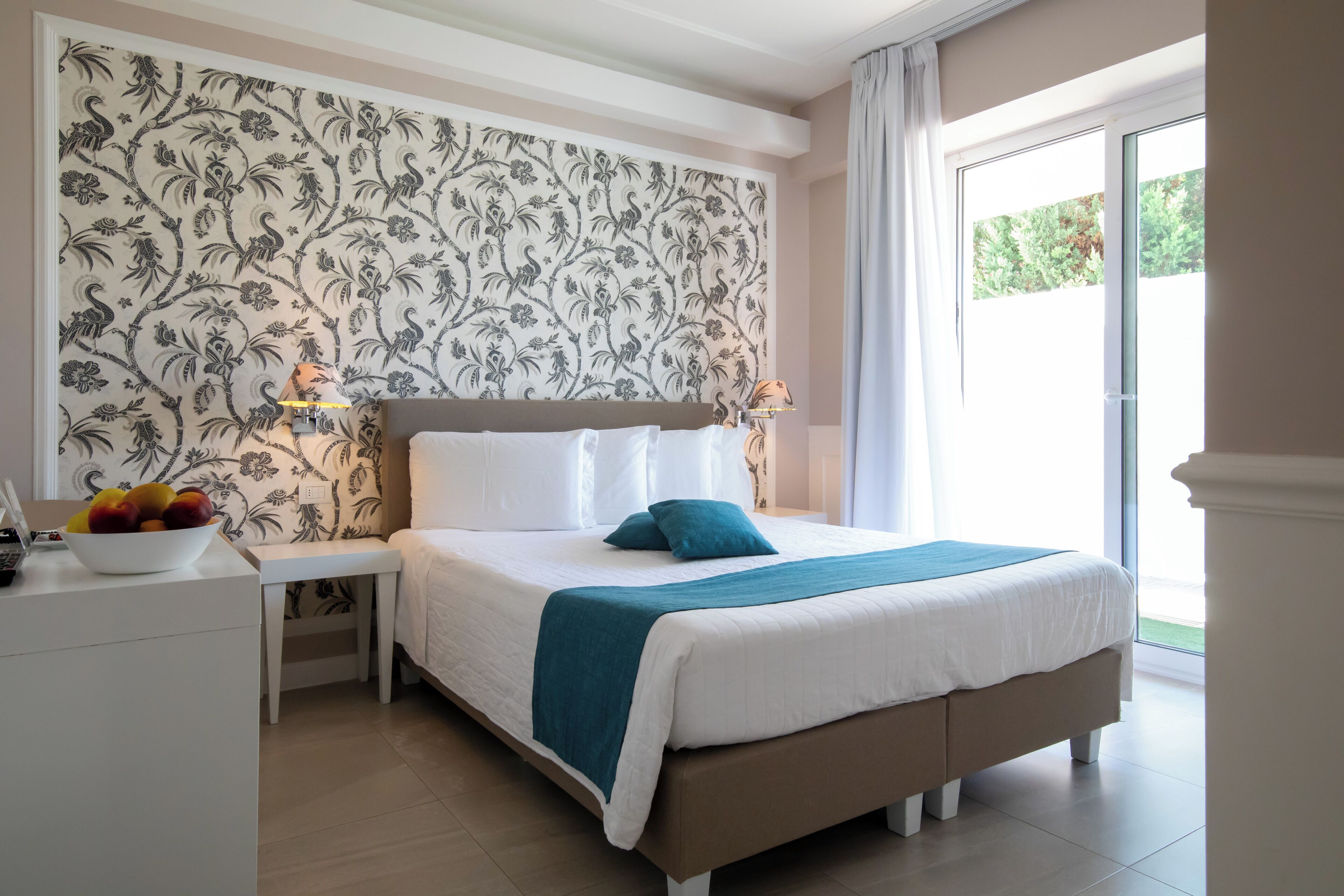 Bianco Riccio Suite Hotel