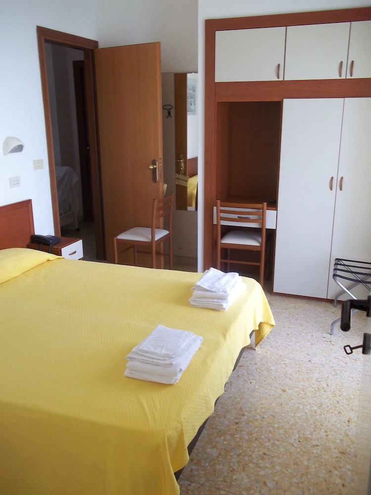Hotel Italia