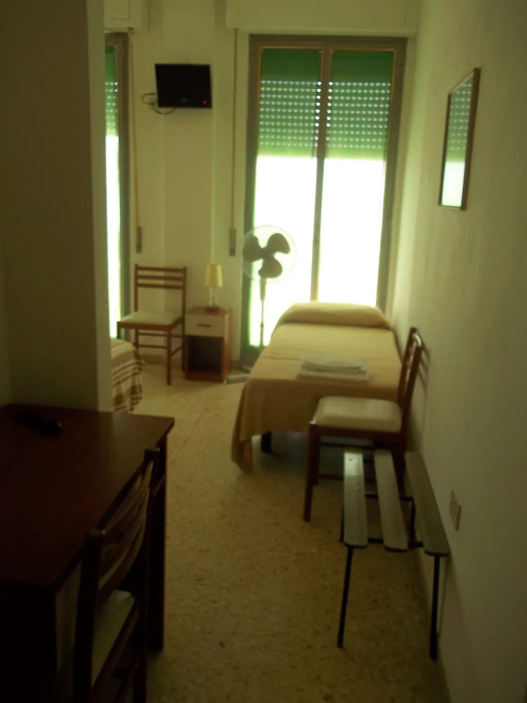 Hotel Italia