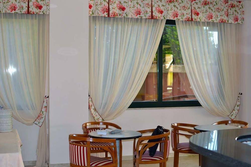 Hotel Sabra